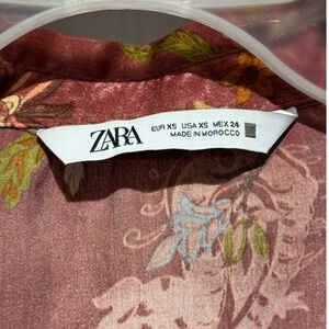 Zara Floral Paisley Button Down Long Sleeve‎ Blouse Satin Top XS